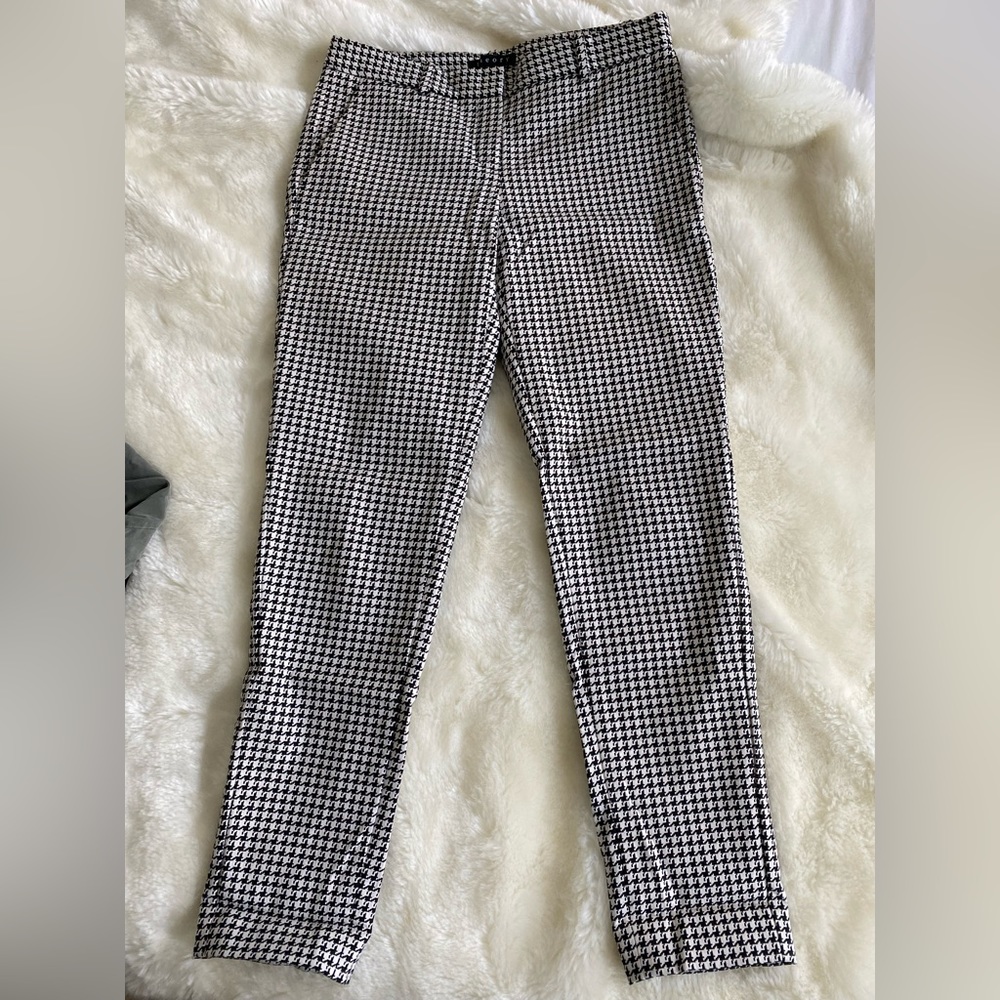 Theory Houndstooth